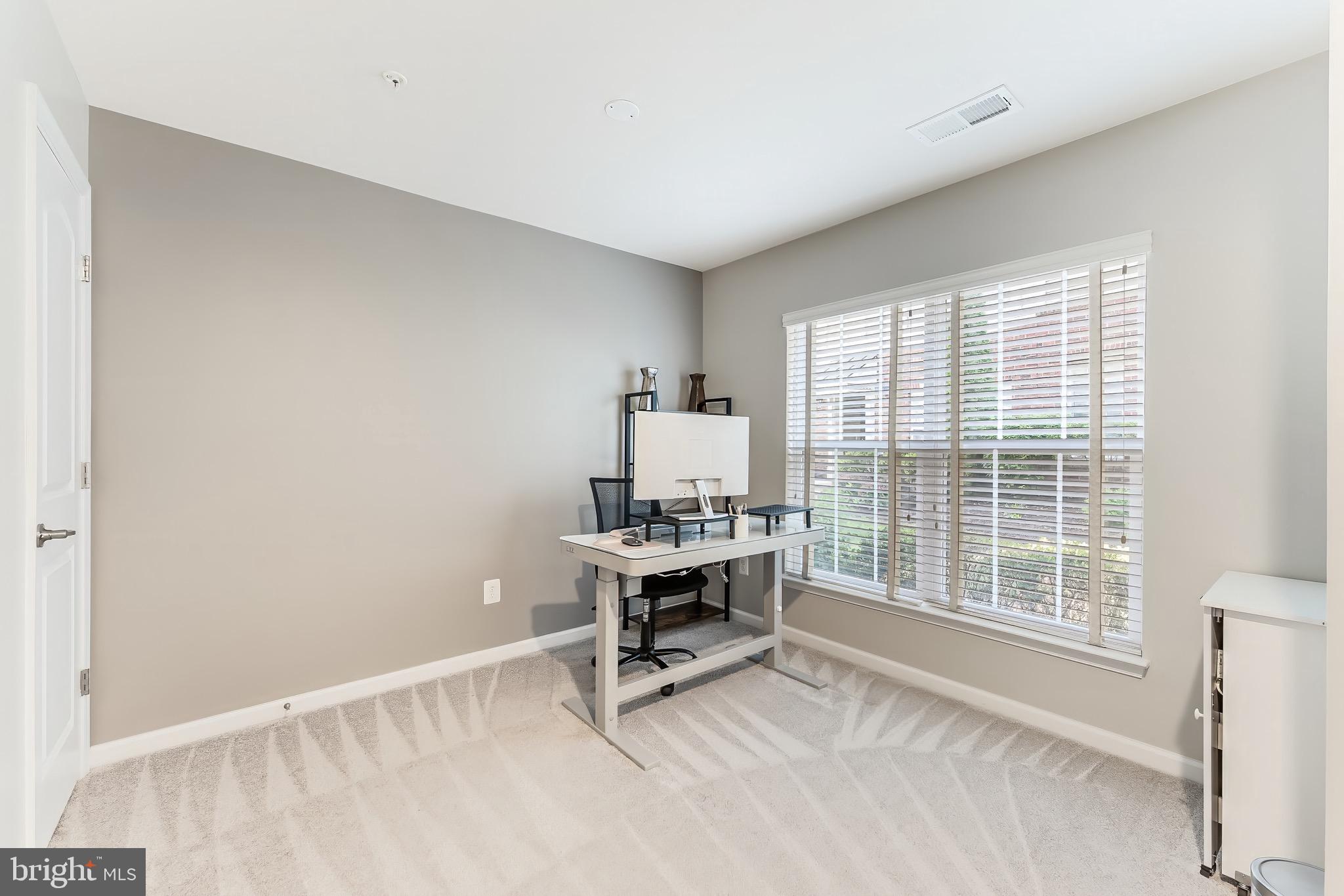 15381 ROSEMONT MANOR DRIVE