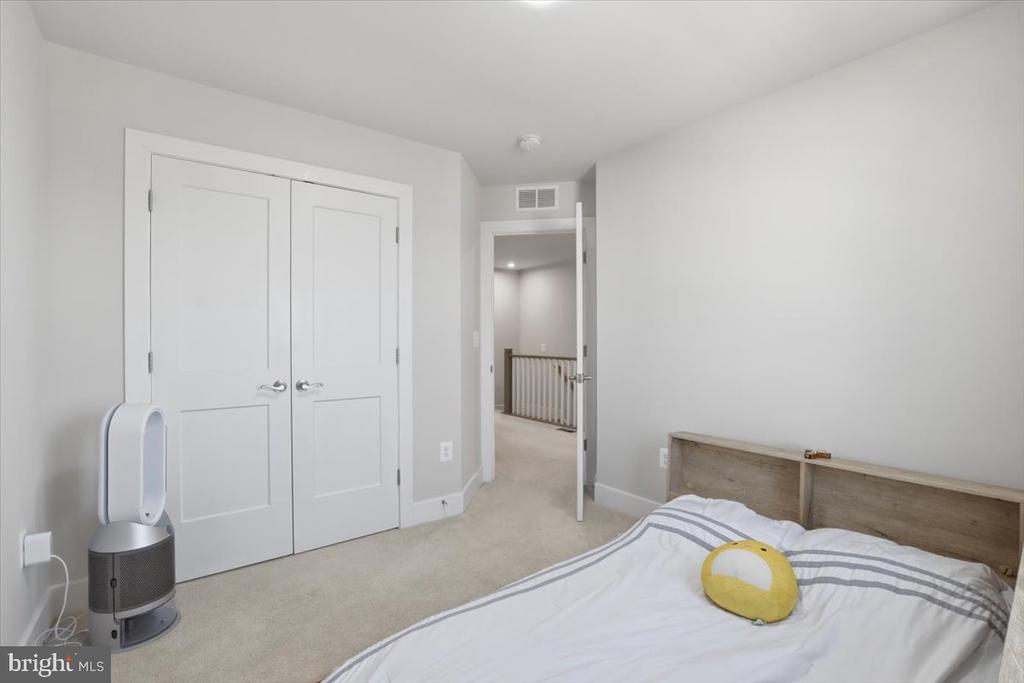 10545 WATERBURY WOODS WAY