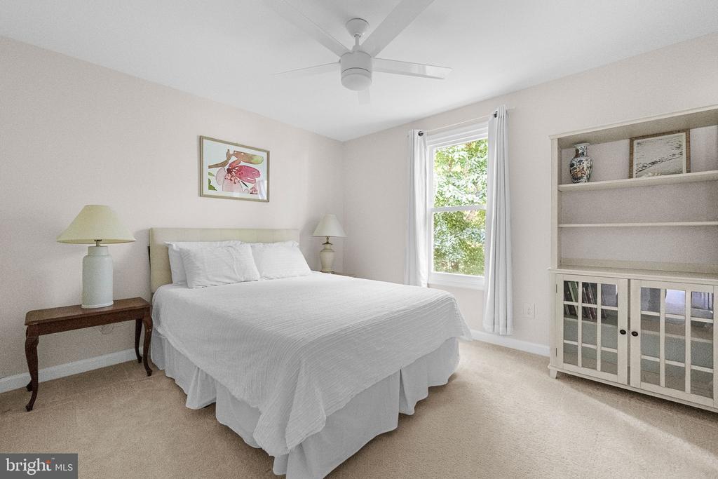 6153 RIVER FOREST DRIVE
