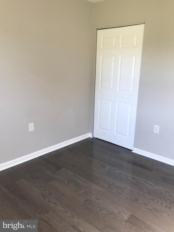 8053 COMMUNITY DRIVE