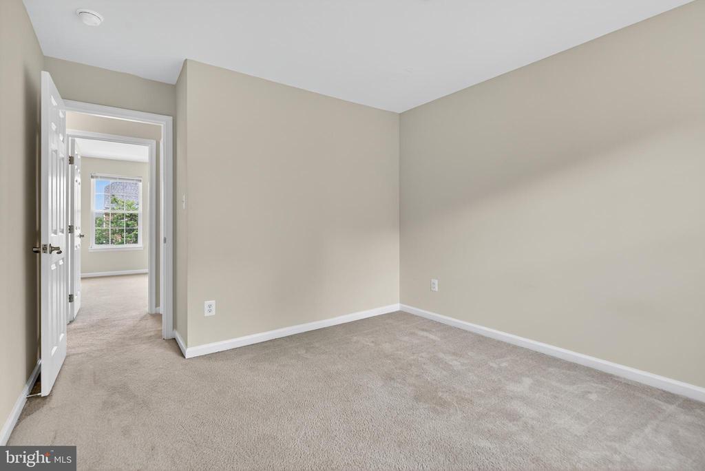 7629 HAMELIN LANE