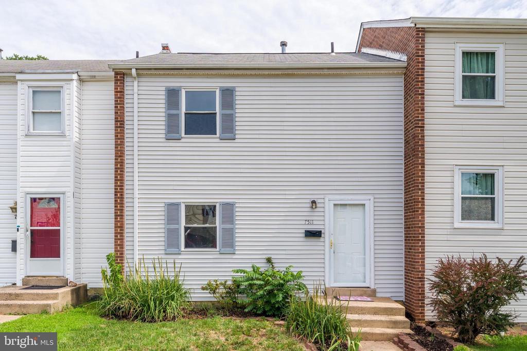 7511 REMINGTON ROAD