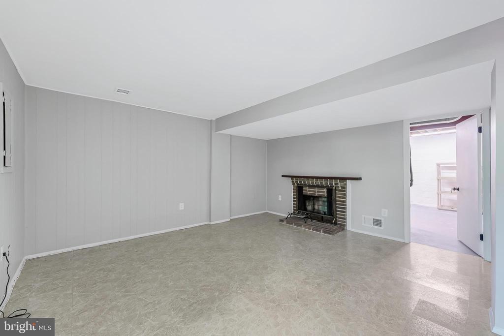 14634 ENDSLEY TURN