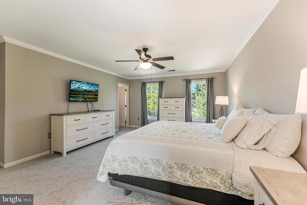 12179 OPEN MEADOW LANE
