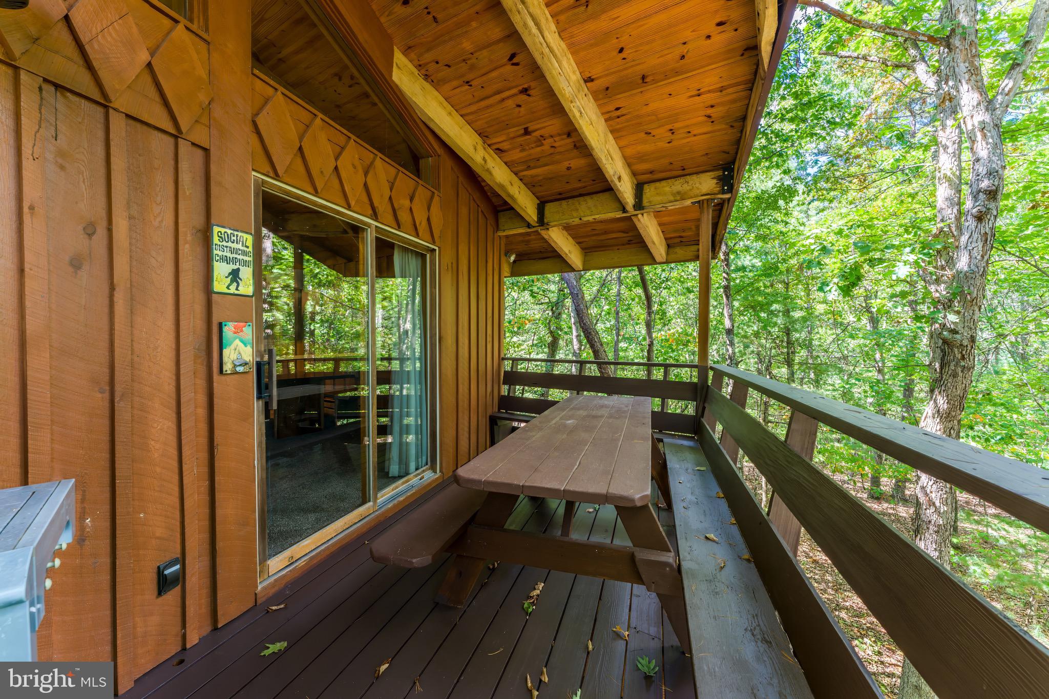 289 SHENANDALE DRIVE