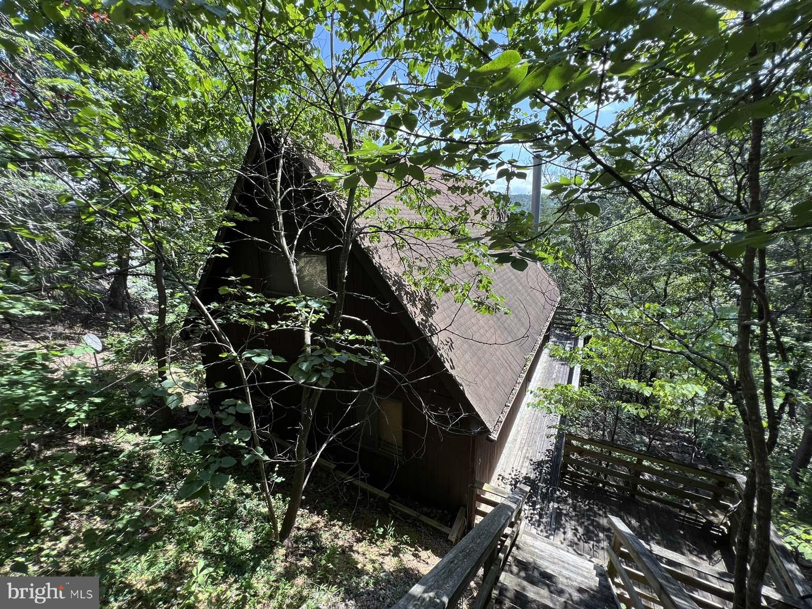 198 HOODS POINT ROAD