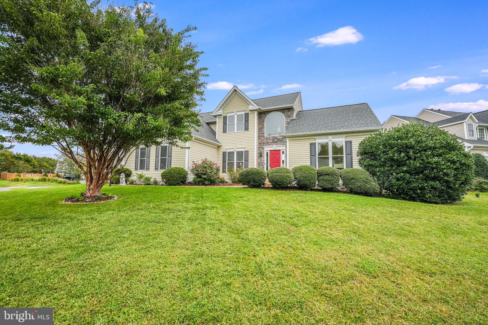 2702 McKenzie Ln