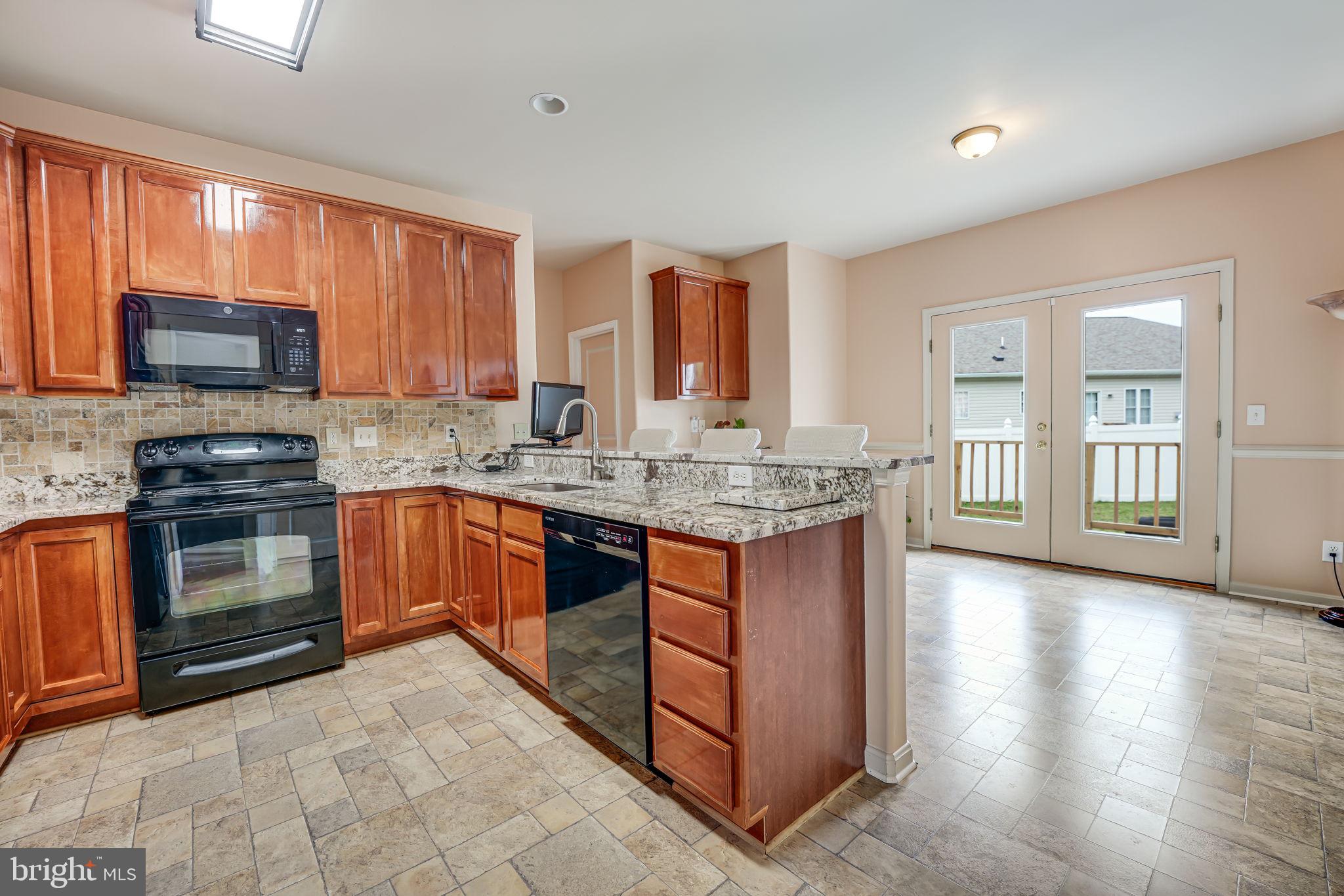 2702 McKenzie Ln