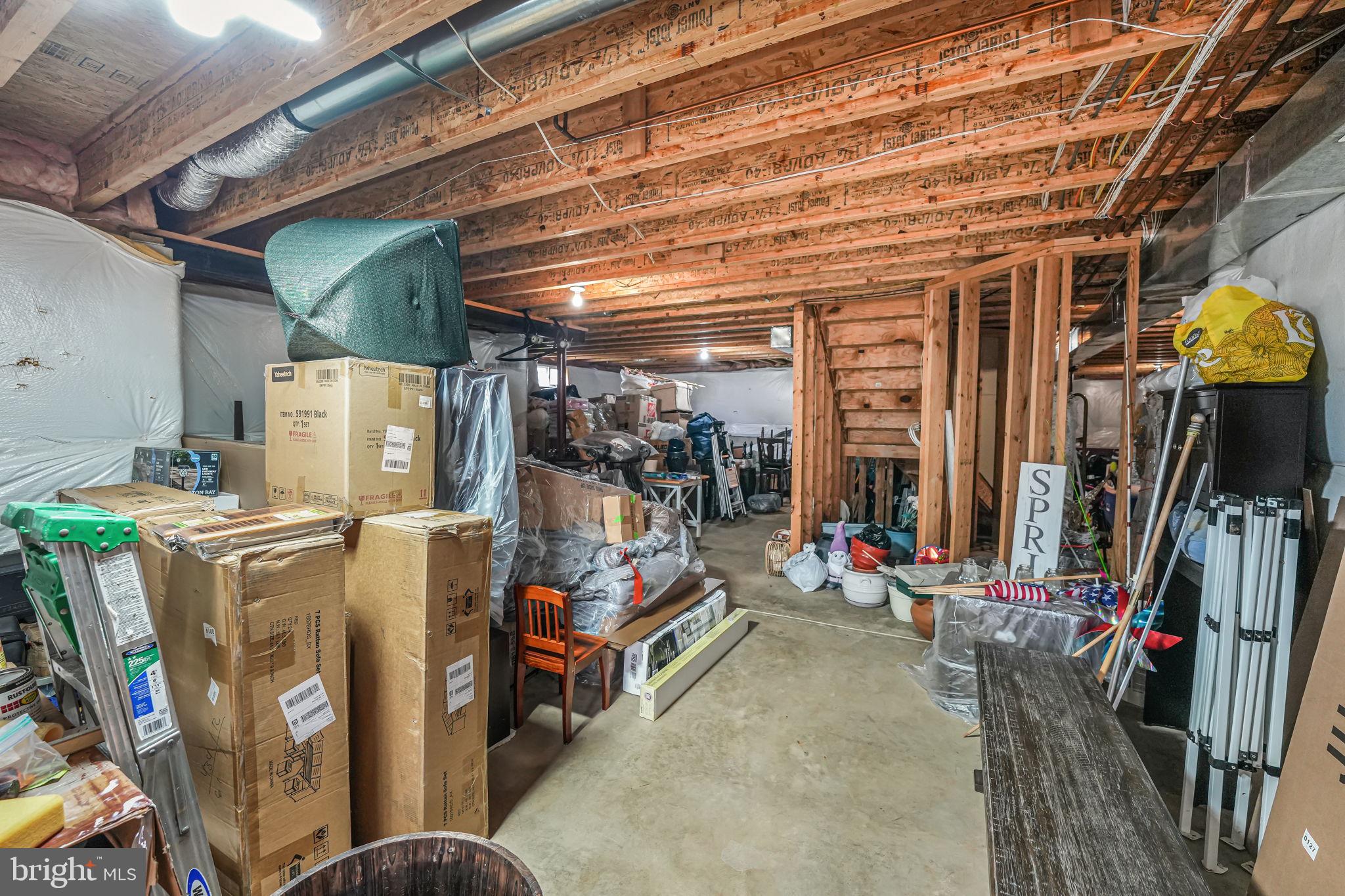 2702 McKenzie Ln