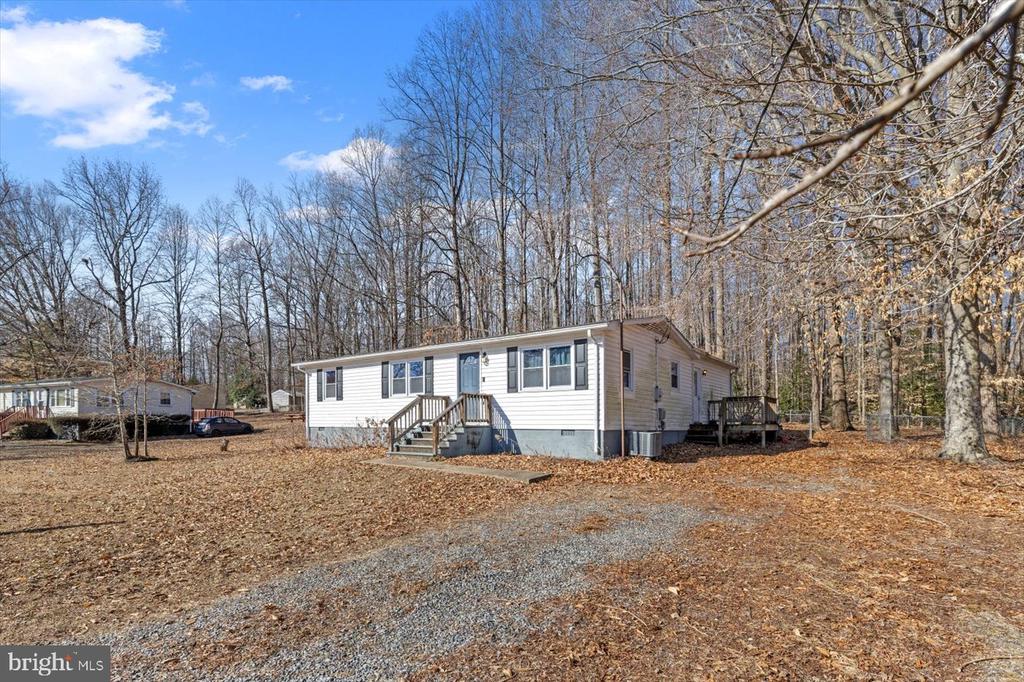 10904 Deerfield Dr
