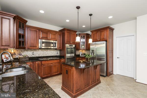66 Coachman Cir