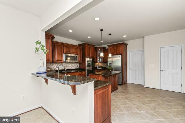 66 Coachman Cir