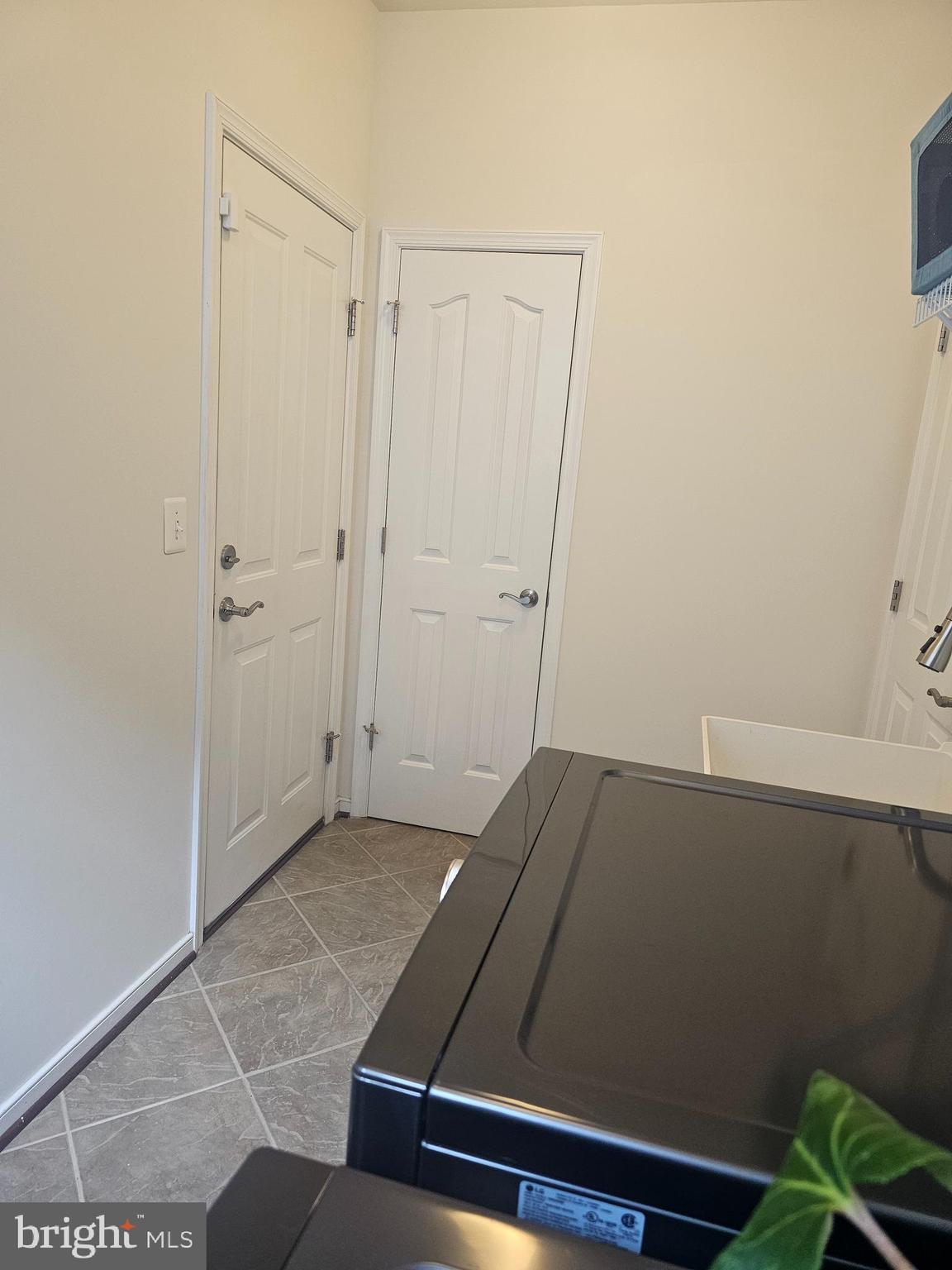 66 Coachman Cir