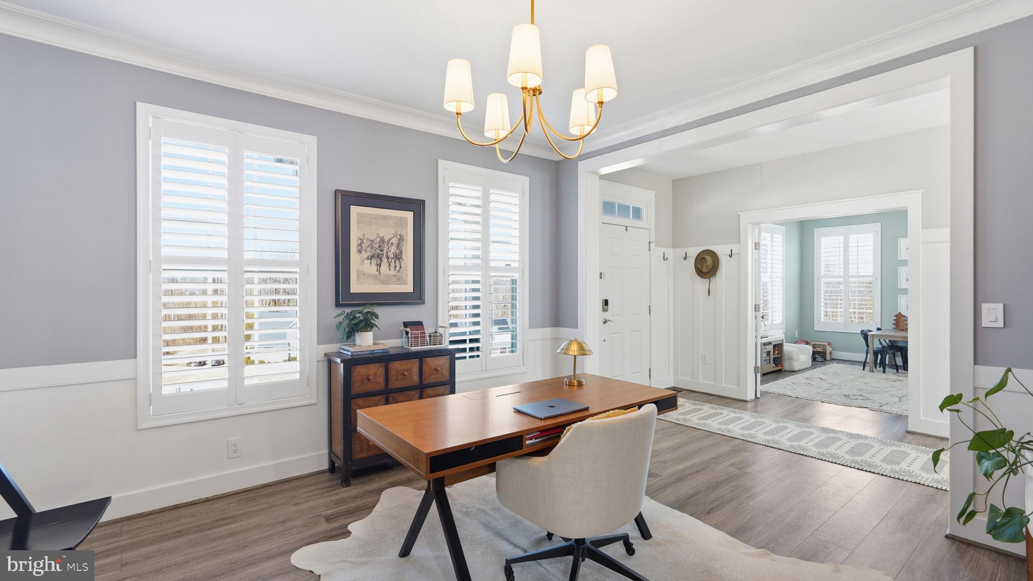 108 BROOKE POINT COURT