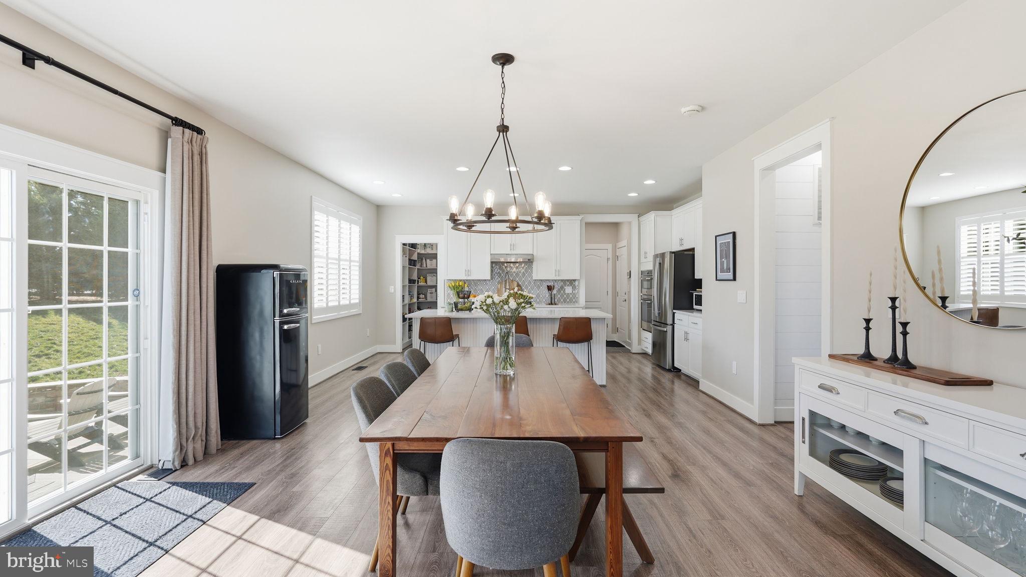 108 BROOKE POINT COURT