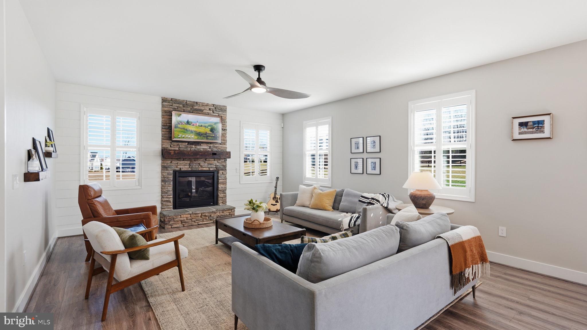 108 BROOKE POINT COURT