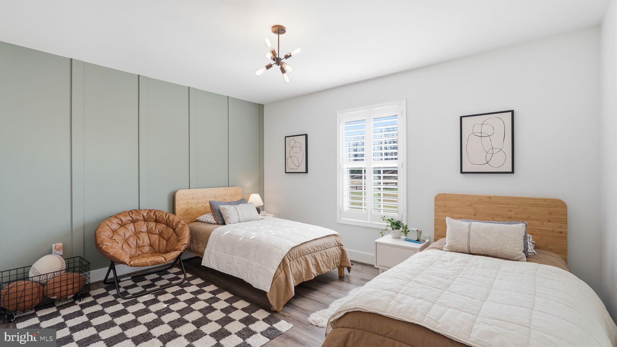 108 BROOKE POINT COURT