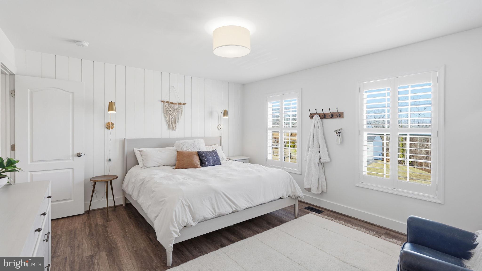 108 BROOKE POINT COURT