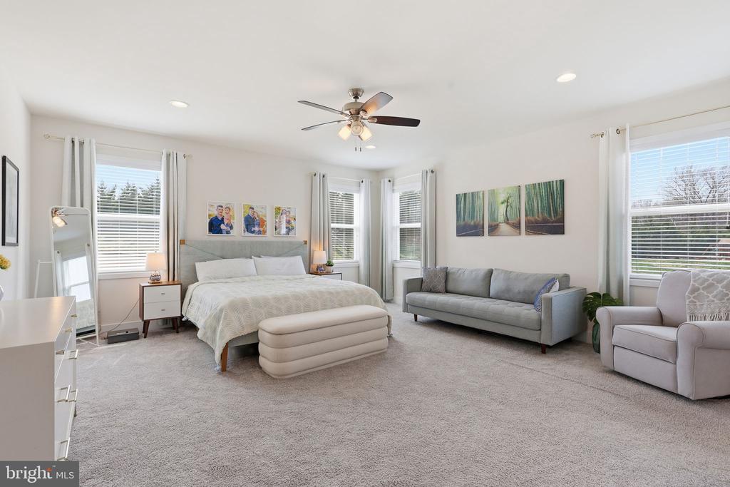116 BROOKE POINT COURT
