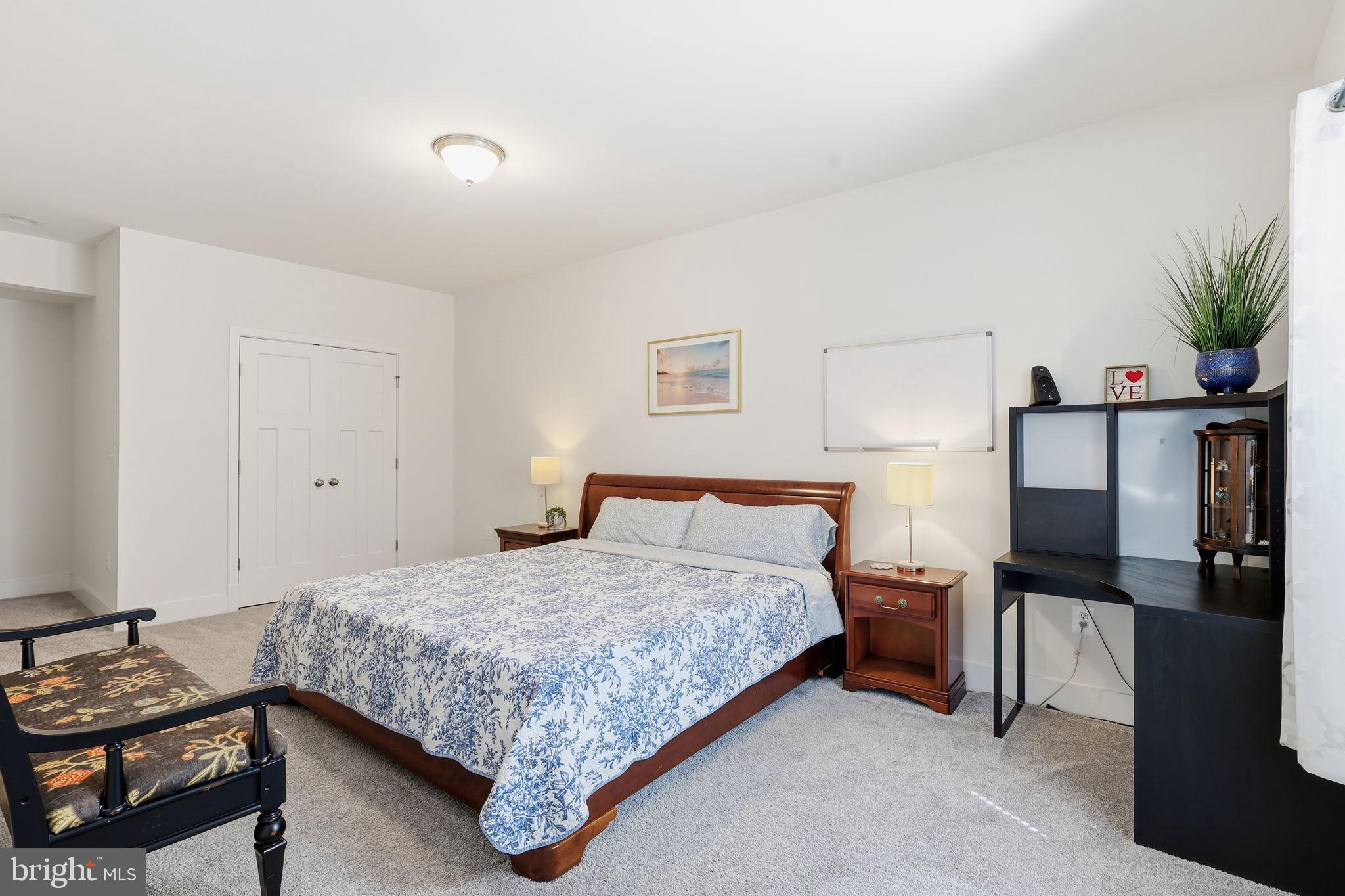 116 BROOKE POINT COURT