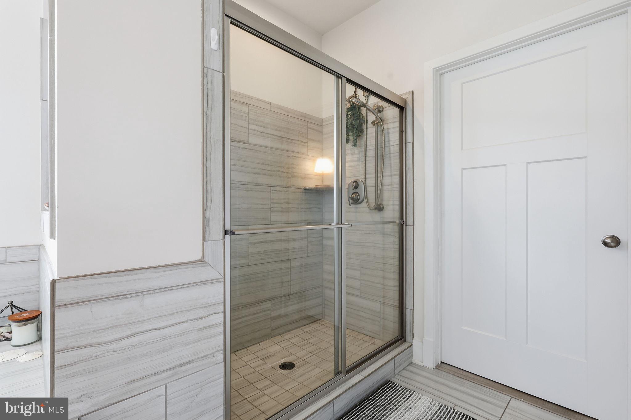 116 BROOKE POINT COURT