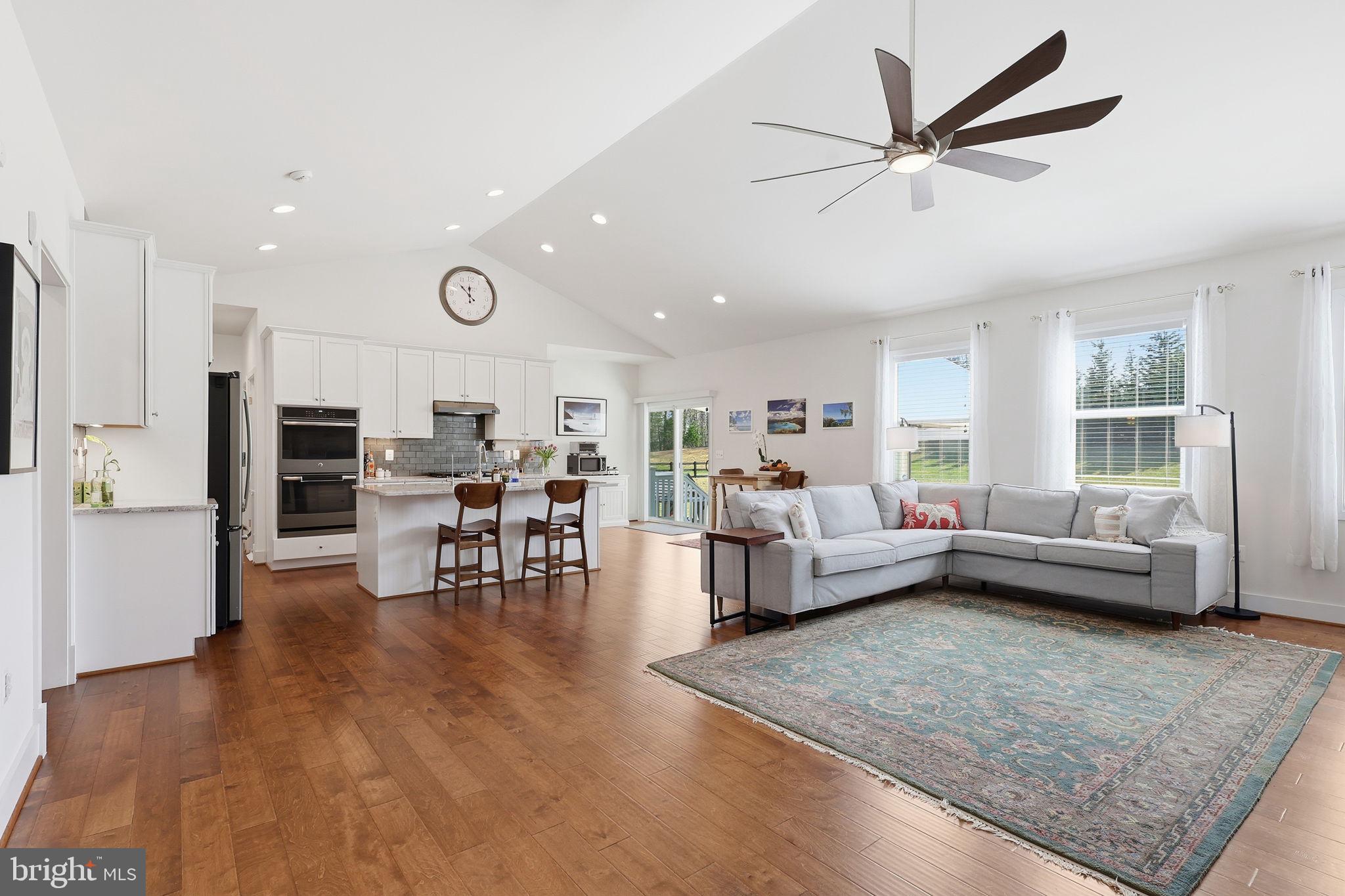 116 BROOKE POINT COURT