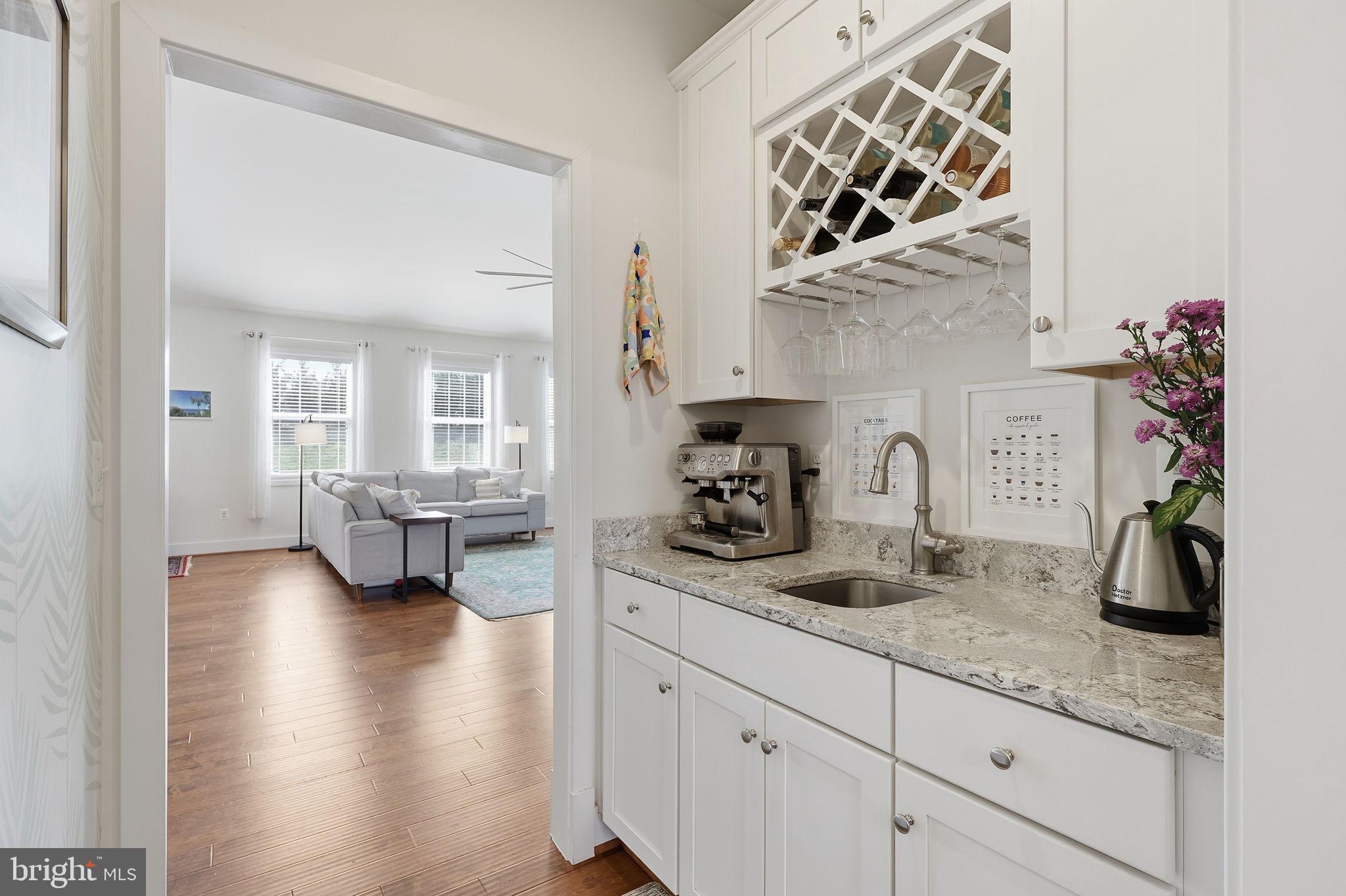 116 BROOKE POINT COURT