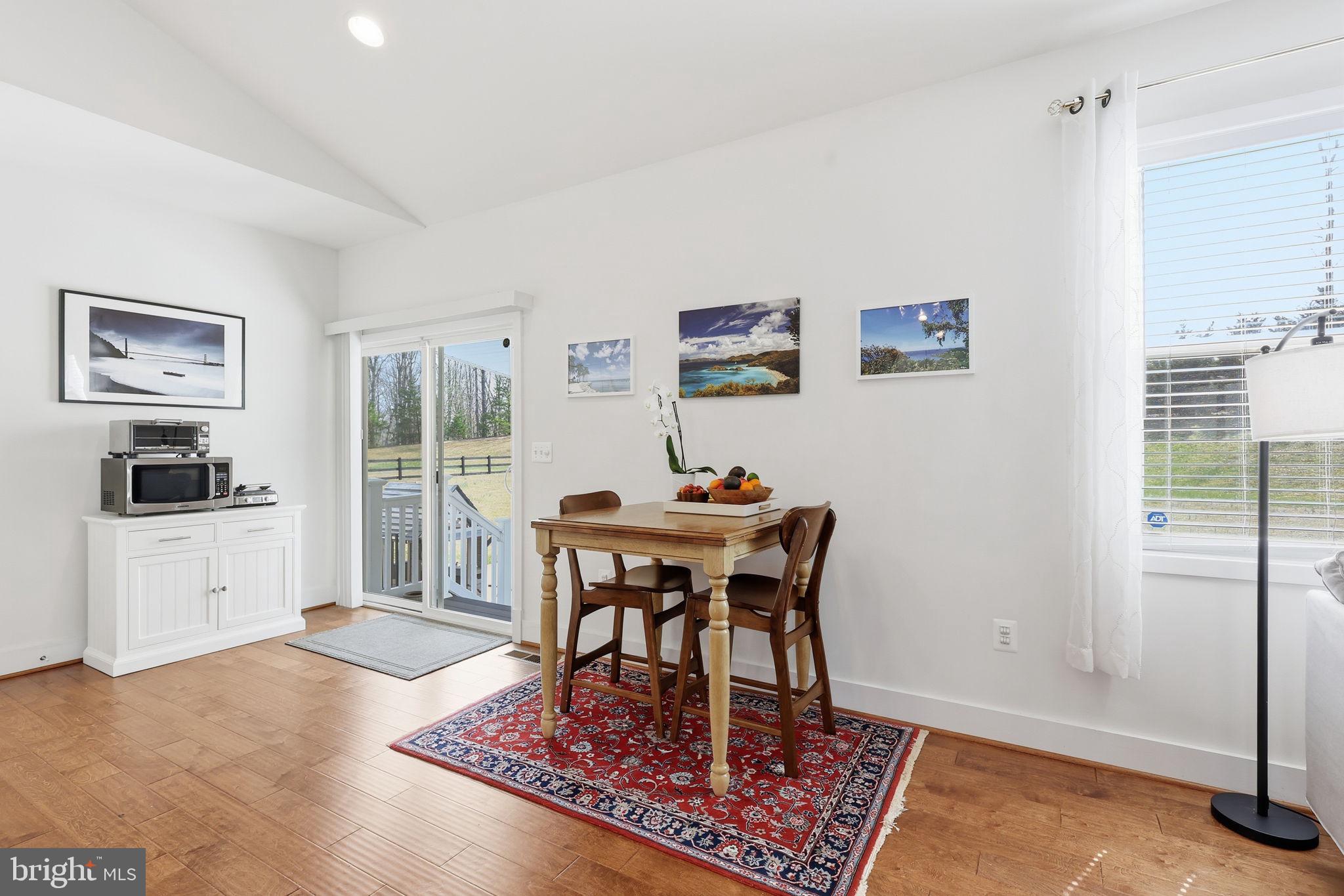 116 BROOKE POINT COURT