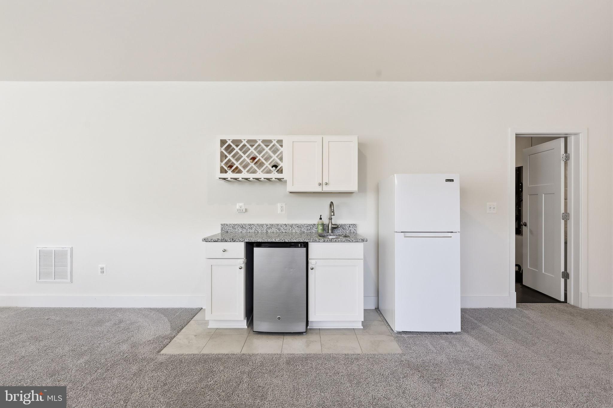 116 BROOKE POINT COURT