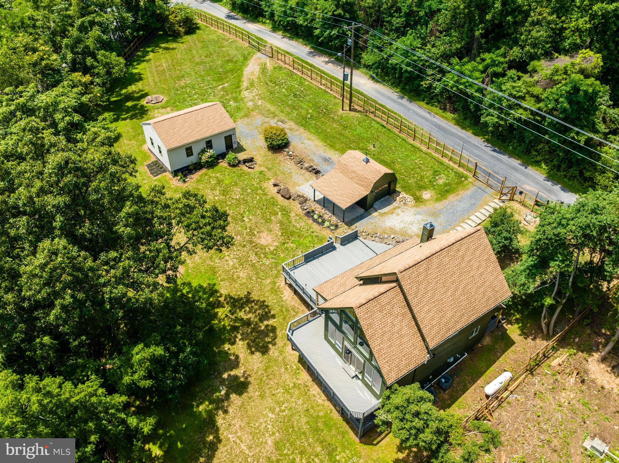 54 Arrowood Rd