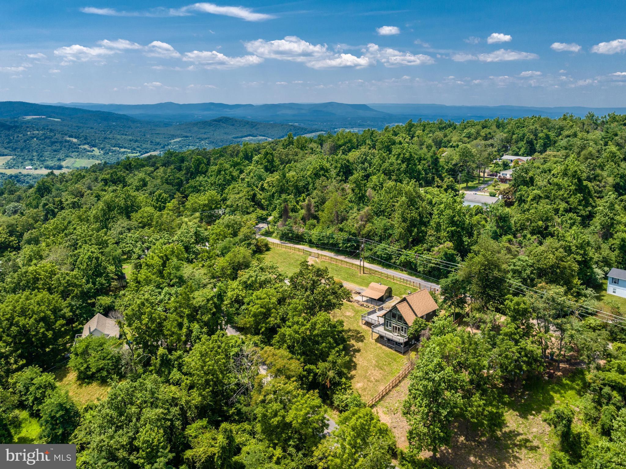 54 Arrowood Rd