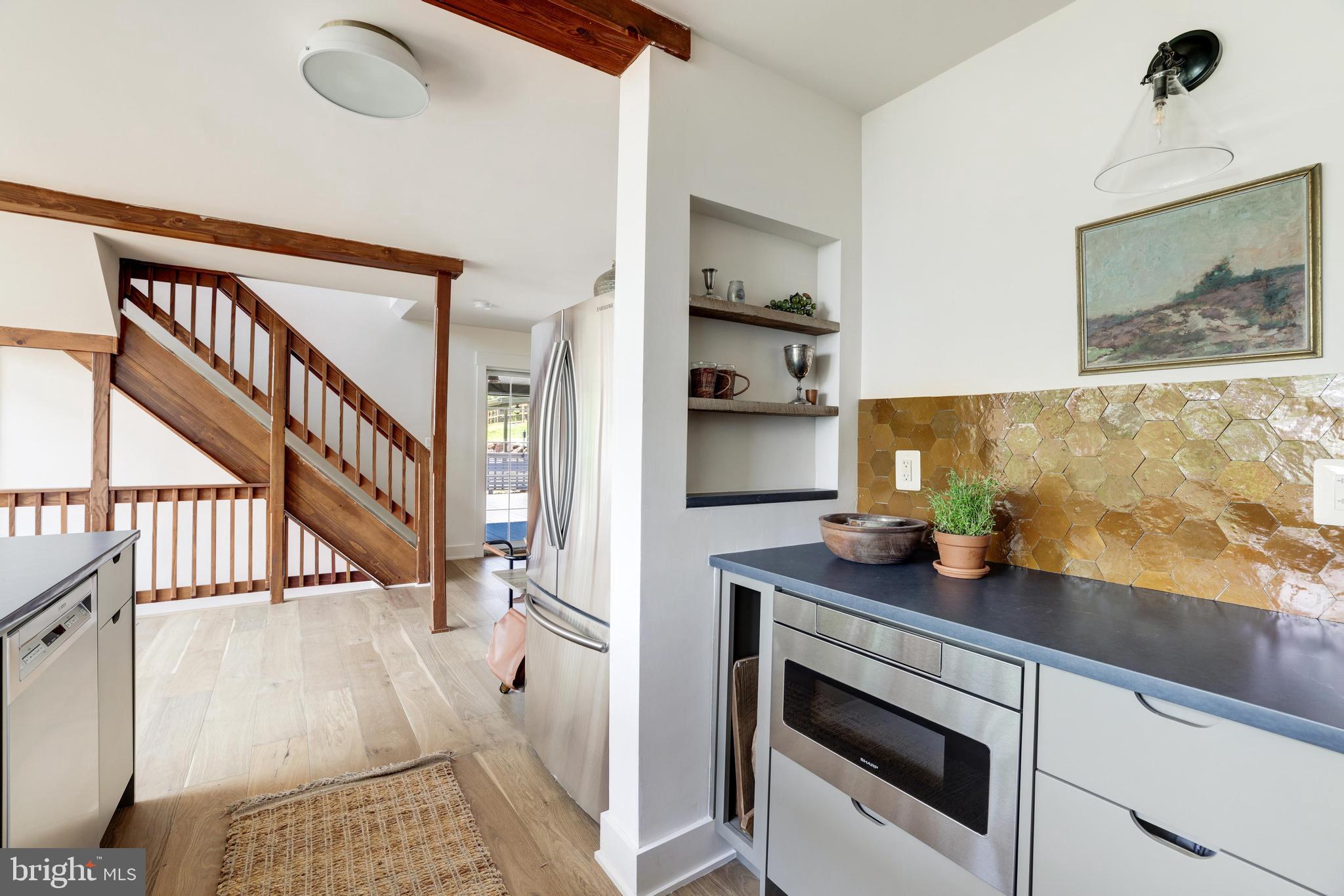 54 Arrowood Rd
