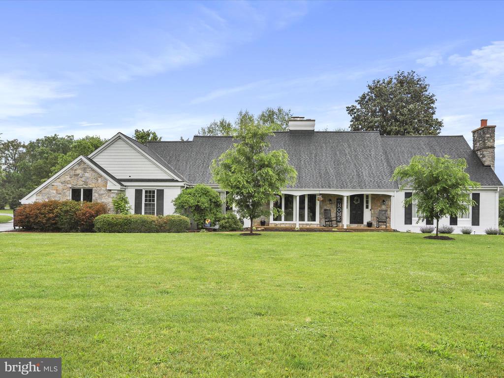 535 Bowling View Rd