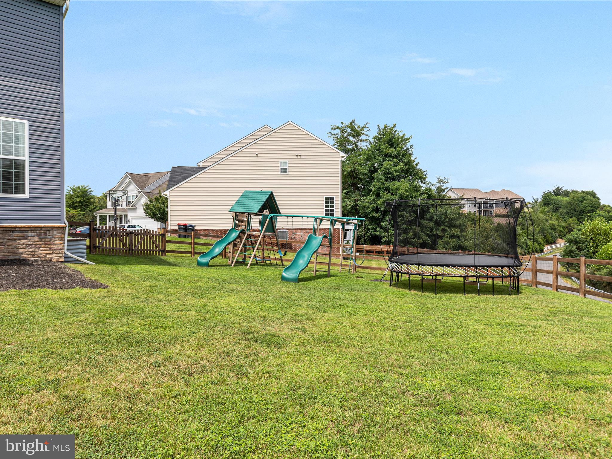 106 DIVOT COURT