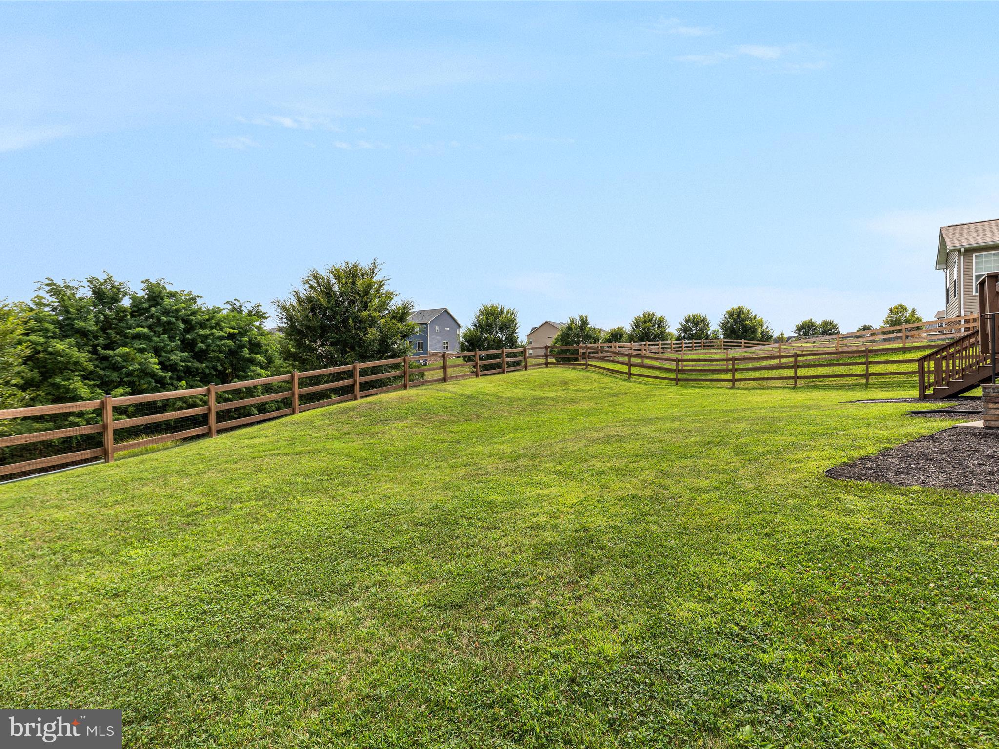 106 DIVOT COURT