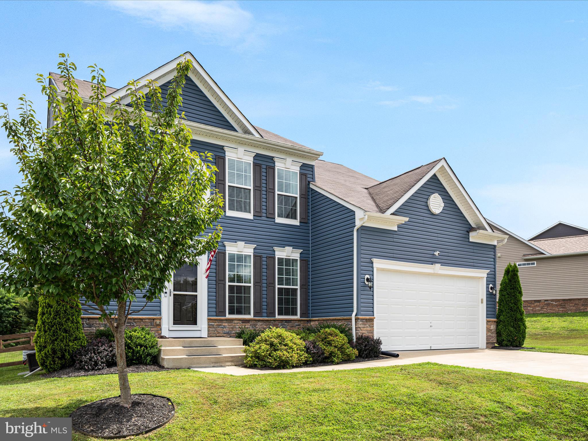106 DIVOT COURT