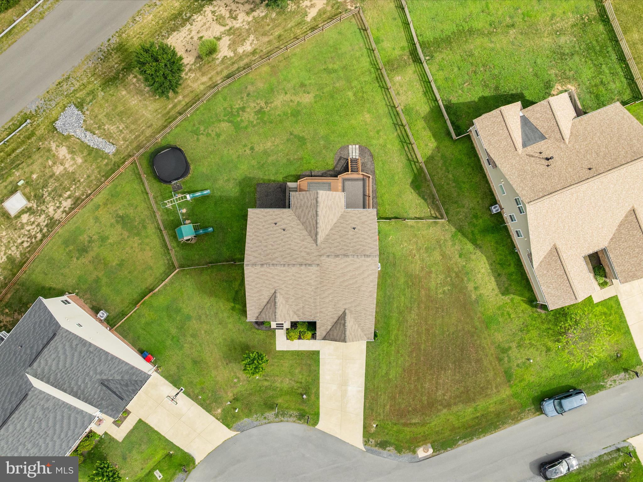 106 DIVOT COURT
