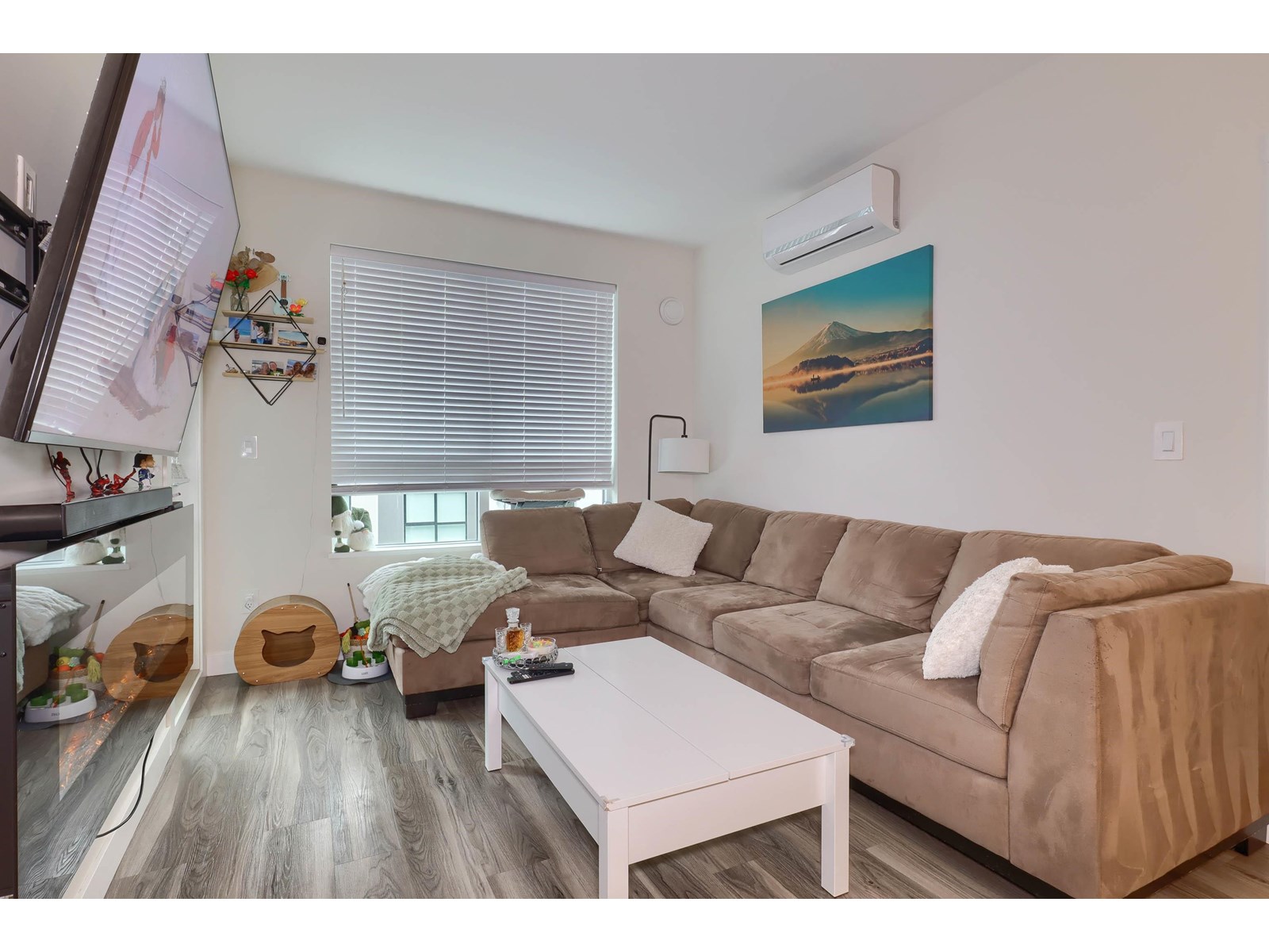 307 20356 72B AVENUE