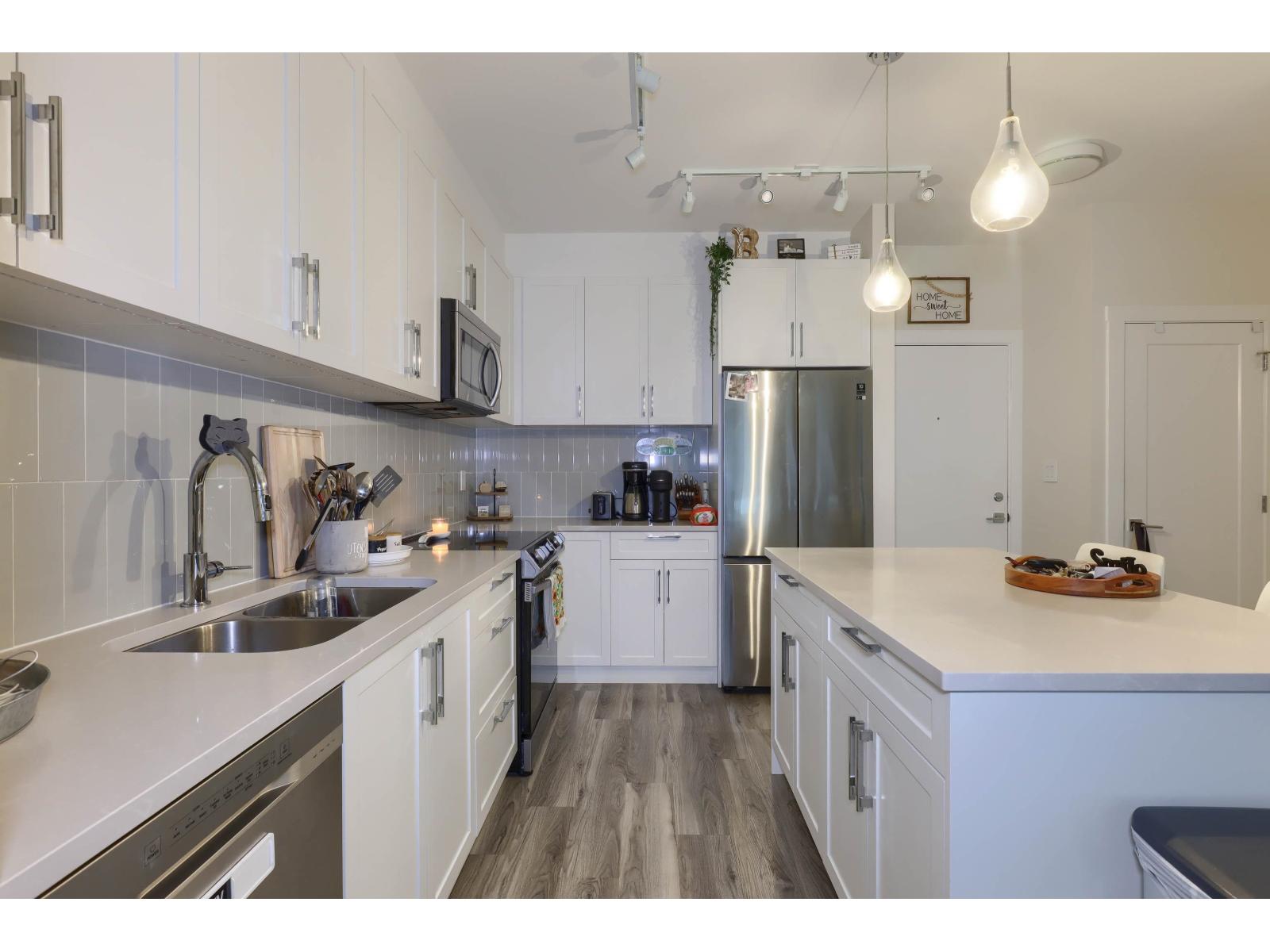 307 20356 72B AVENUE