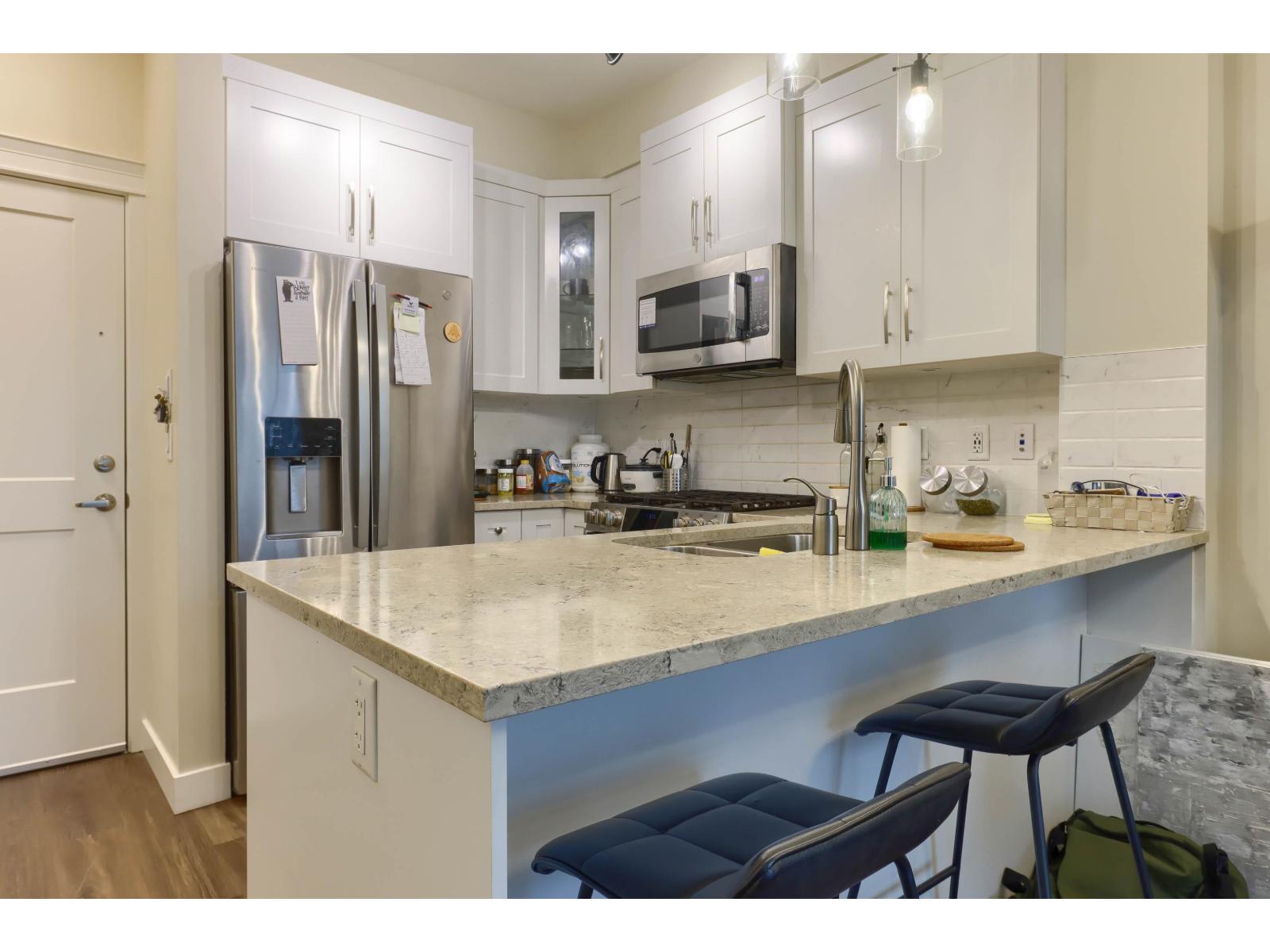 325 11077 RAVINE ROAD