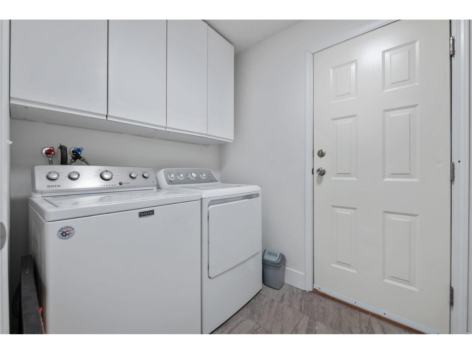 201 8972 FLEETWOOD WAY