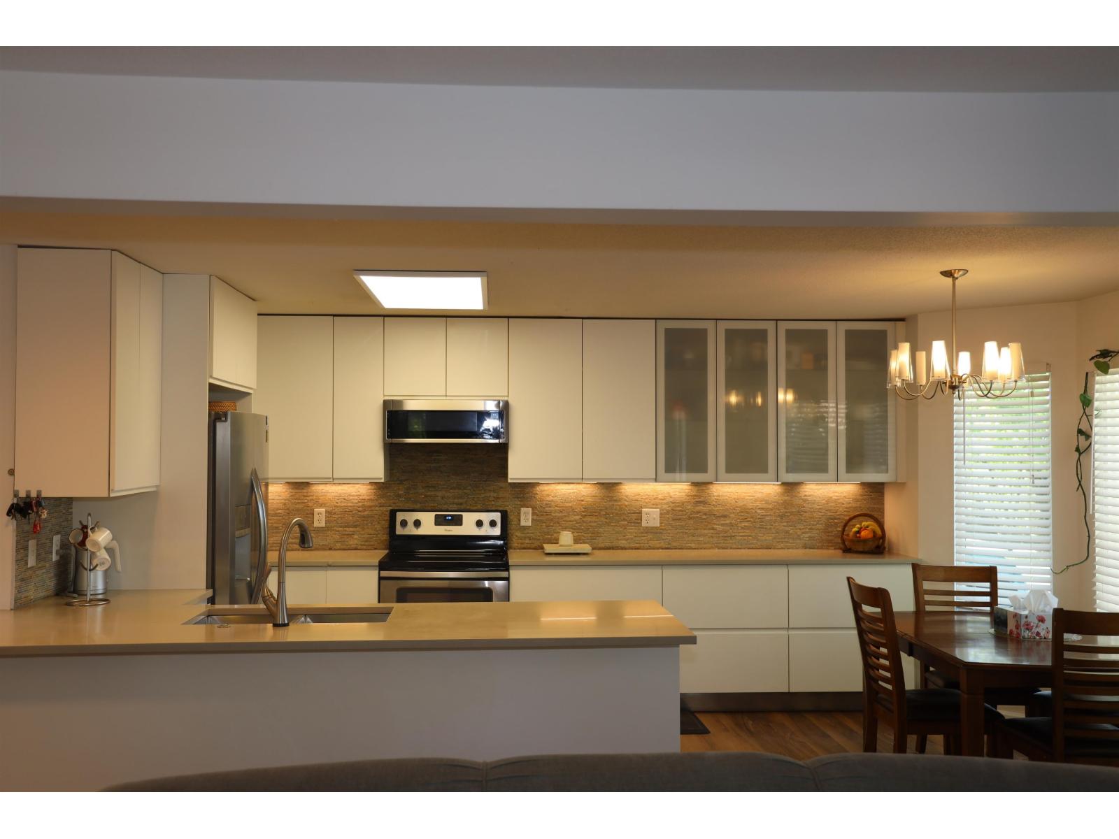 201 8972 FLEETWOOD WAY