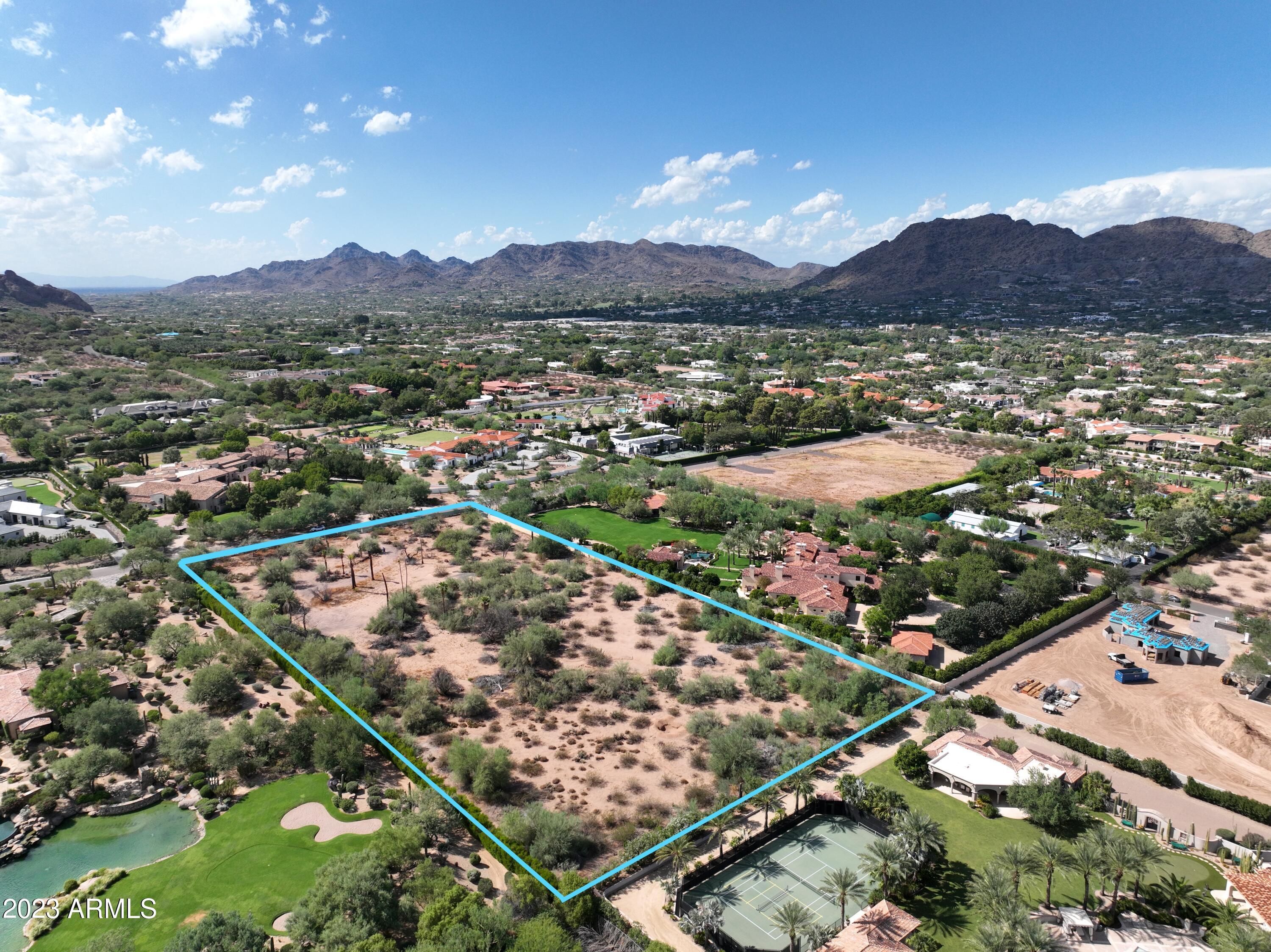 5711 N Yucca Road 10