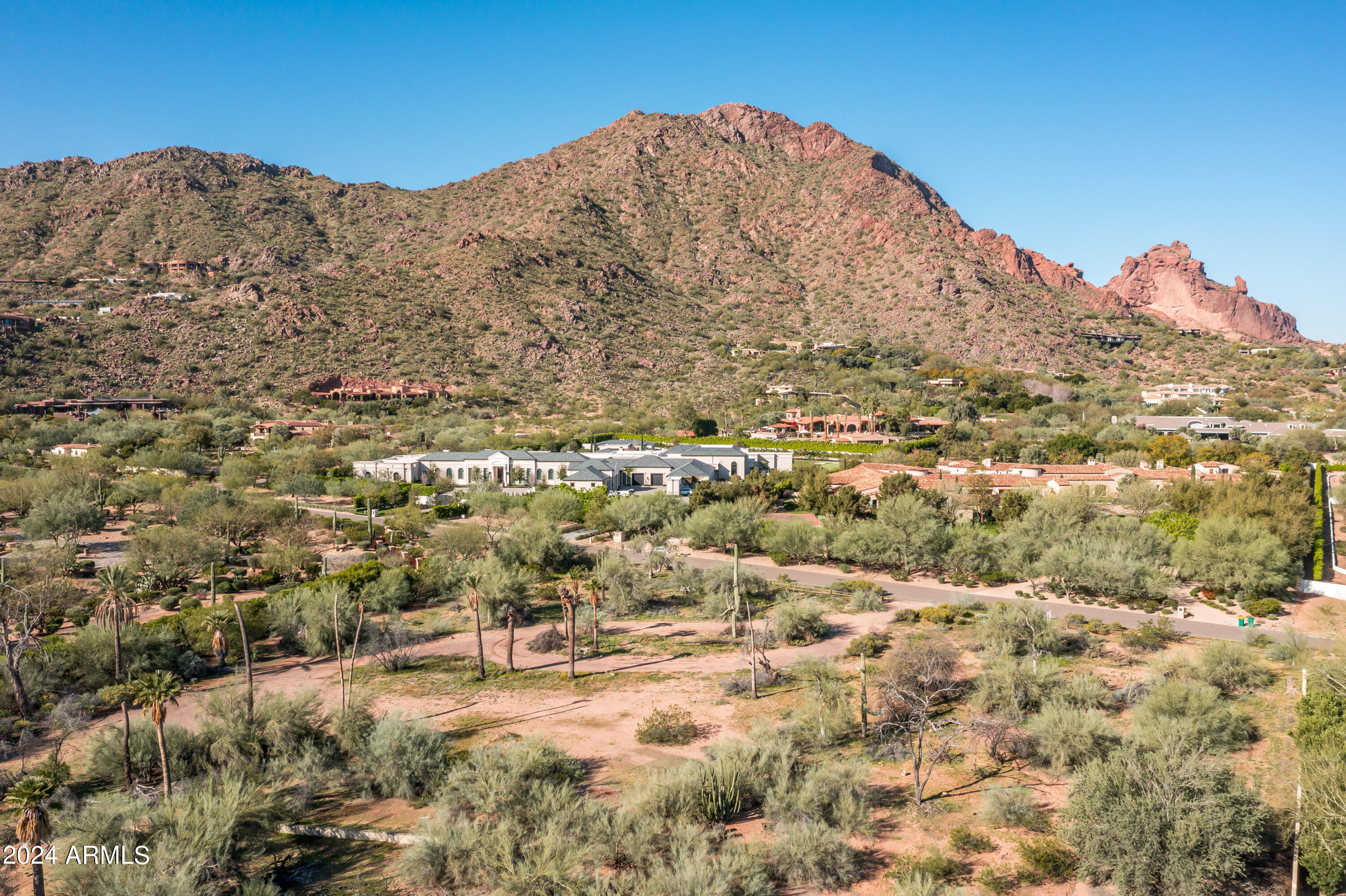 5711 N Yucca Road 10