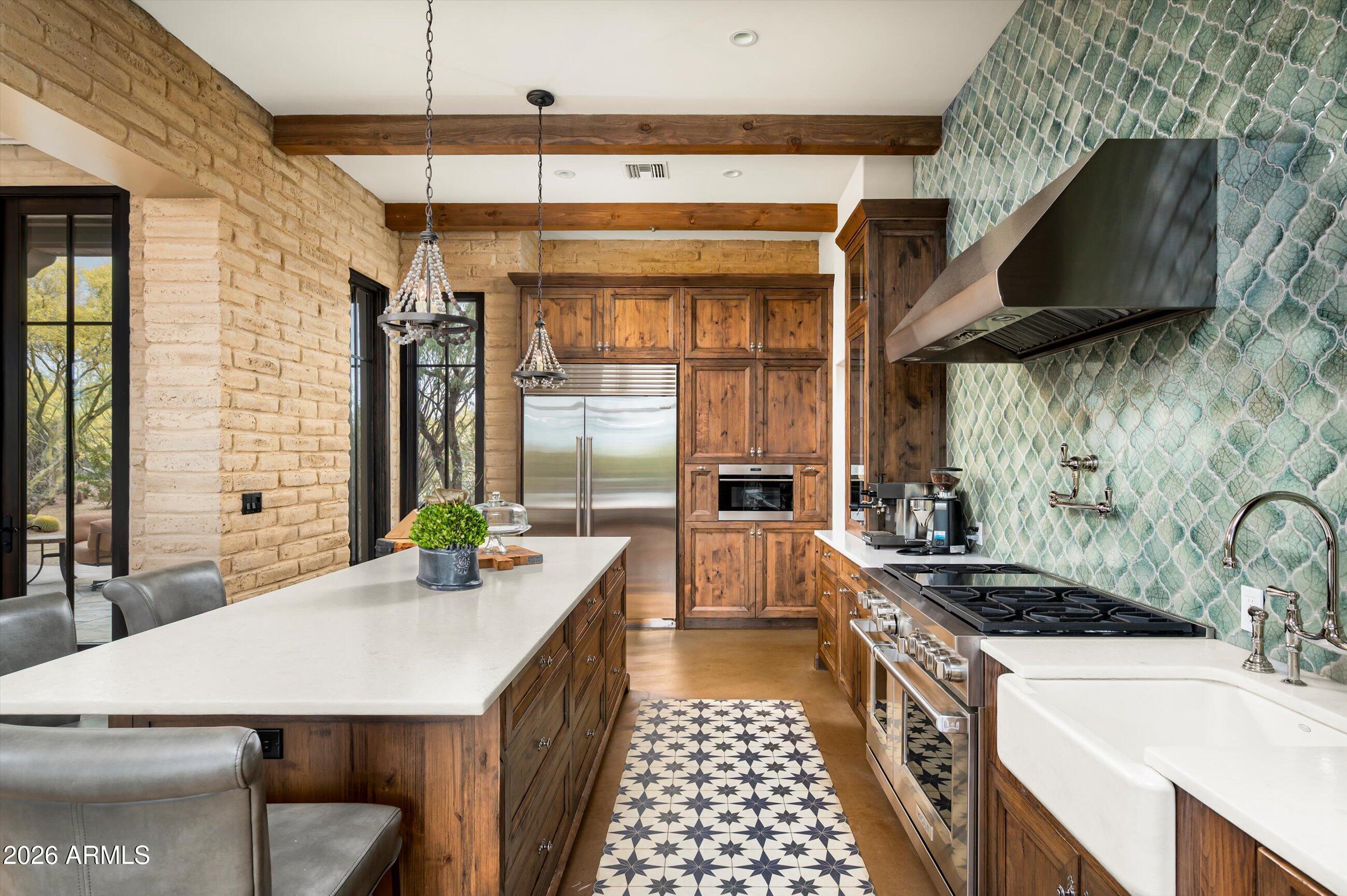 8400 E Dixileta Drive 128