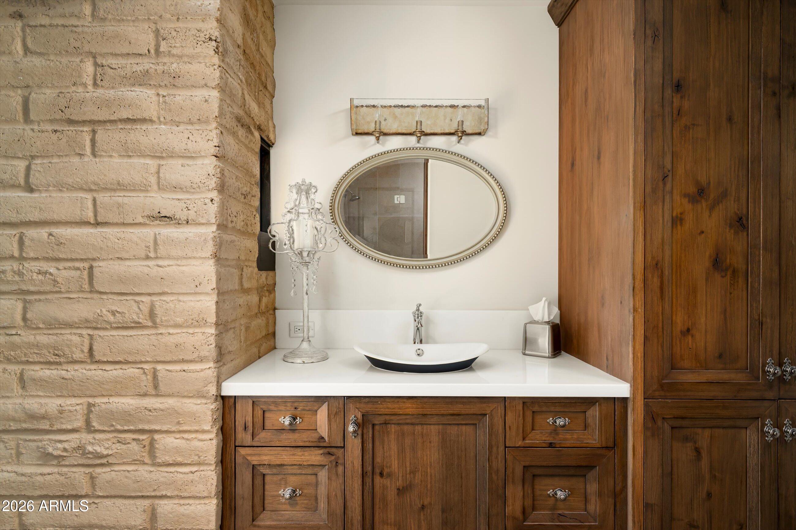 8400 E Dixileta Drive 128