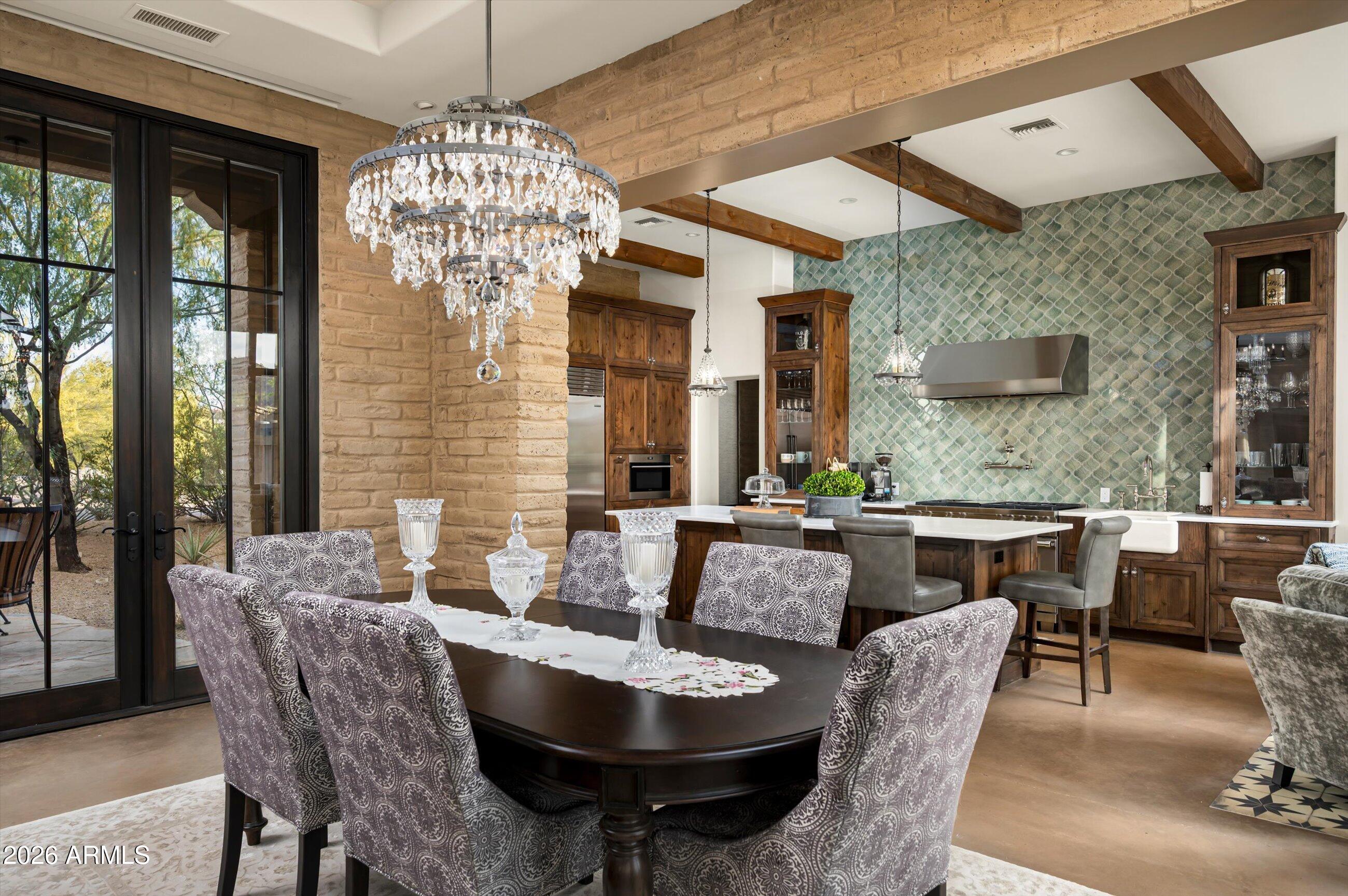 8400 E Dixileta Drive 128