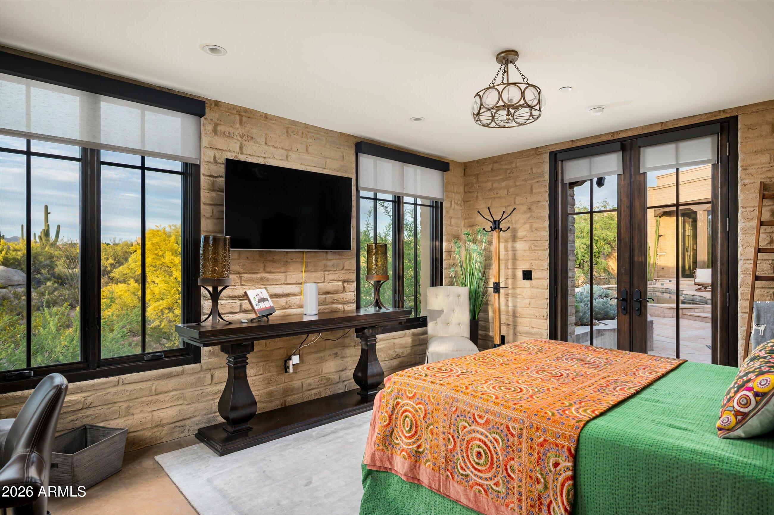 8400 E Dixileta Drive 128