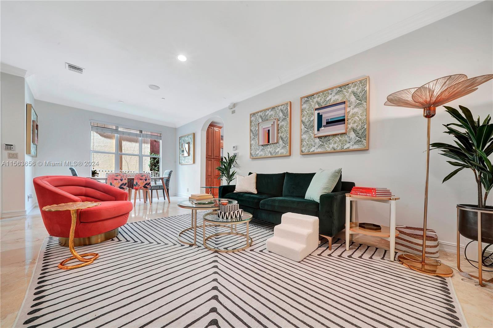 903 NE 17th Way # 104
