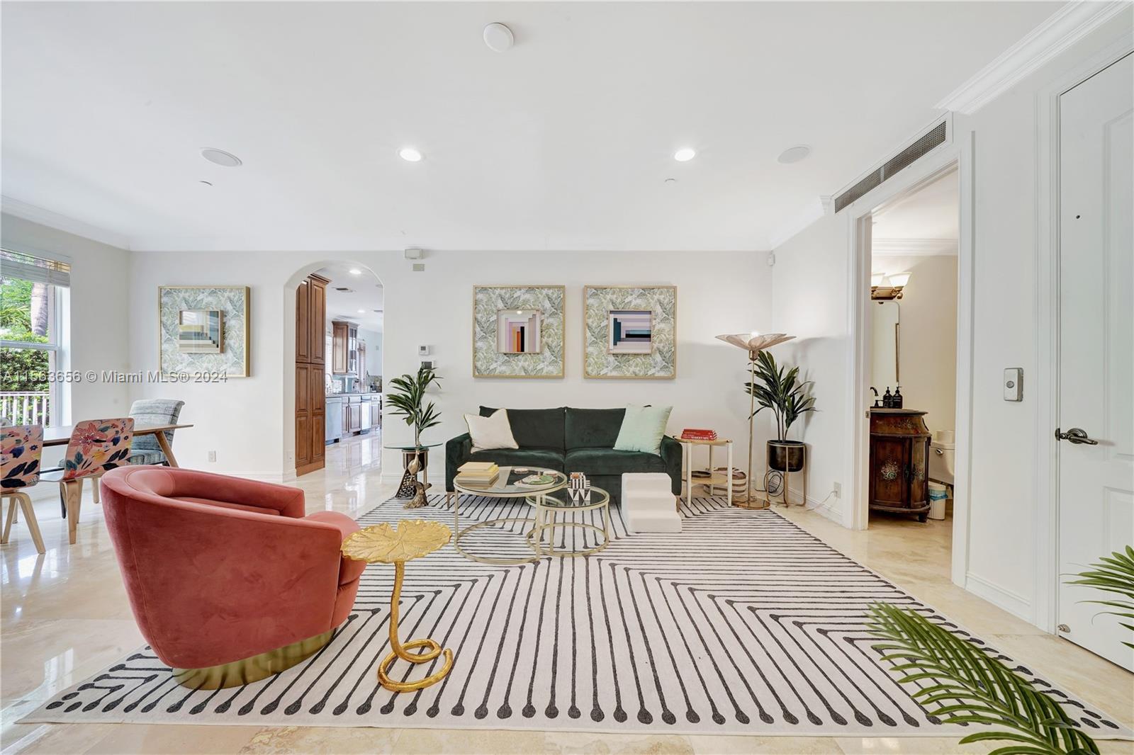 903 NE 17th Way # 104
